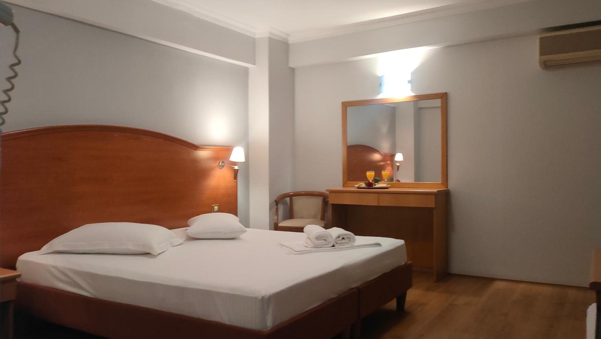 Athens City Hotel 3*